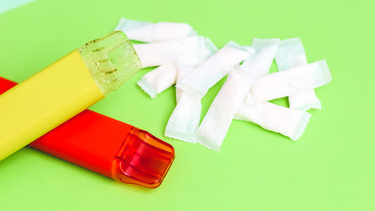 Why People Use Both Vapes and Nicotine Pouches: A Look at Dual Use